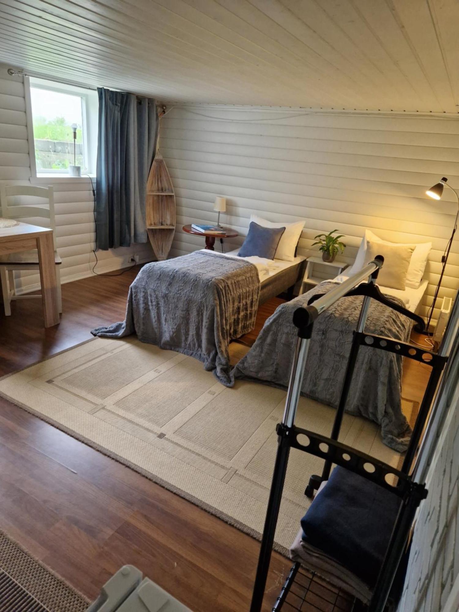Your Place To Stay In Lofoten At Our Family House! 발스타드 외부 사진